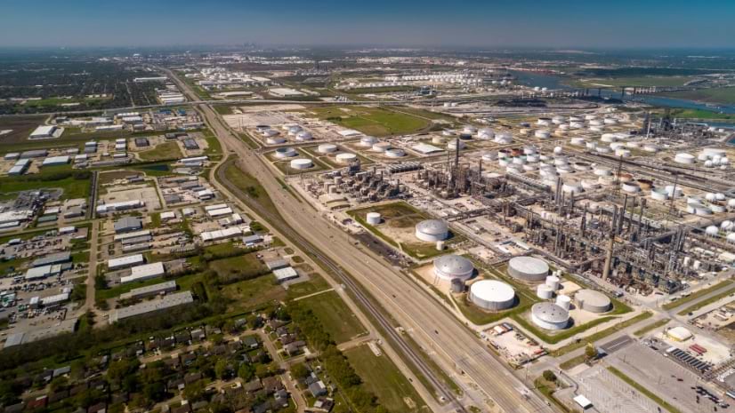 Refinery next to a neighborhood in Houston, Texas