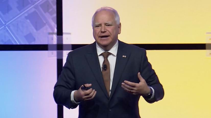 Governor Tim Walz addresses attendees at the 2022 Esri User Conference