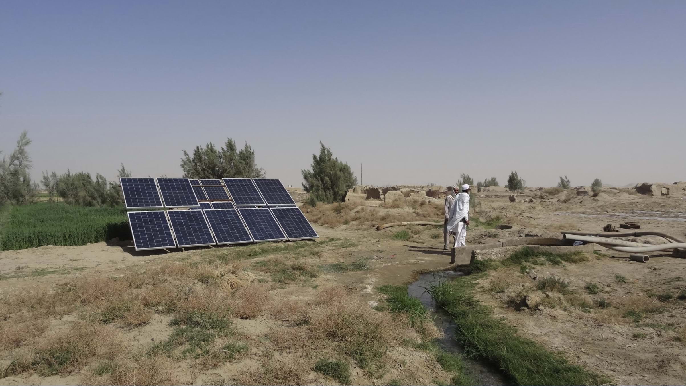 Afghan farmers solar reservoir