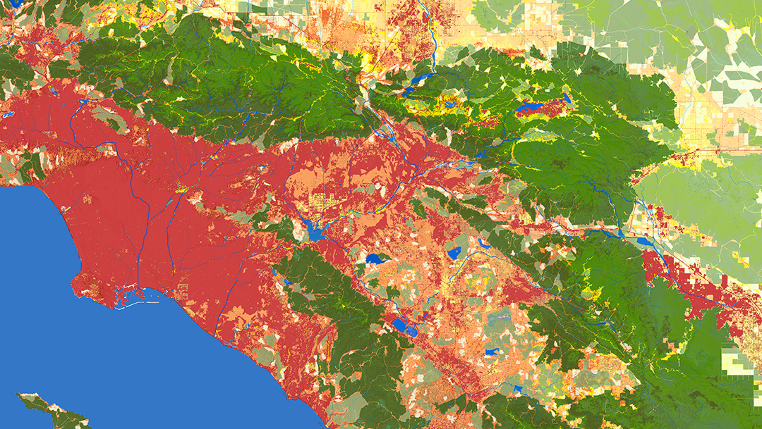 Mapa południowej Kalifornii z obszarami zaznaczonymi na czerwono przedstawiającymi wyniki analizy zielonej infrastruktury