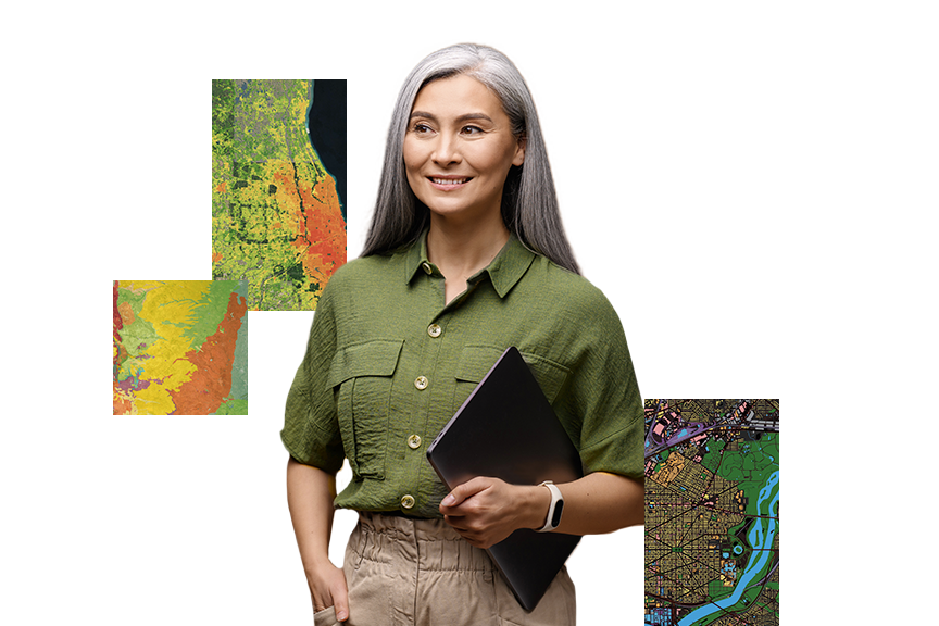 Uśmiechnięta kobieta w zielonej koszuli z kołnierzykiem trzyma czarny laptop z trzema wstawionymi obrazami wielokolorowych map